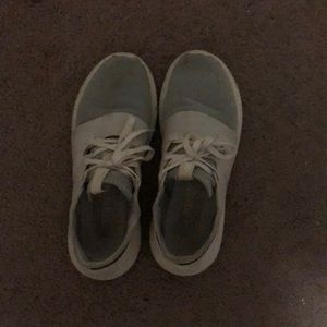 Adidas tubular radius